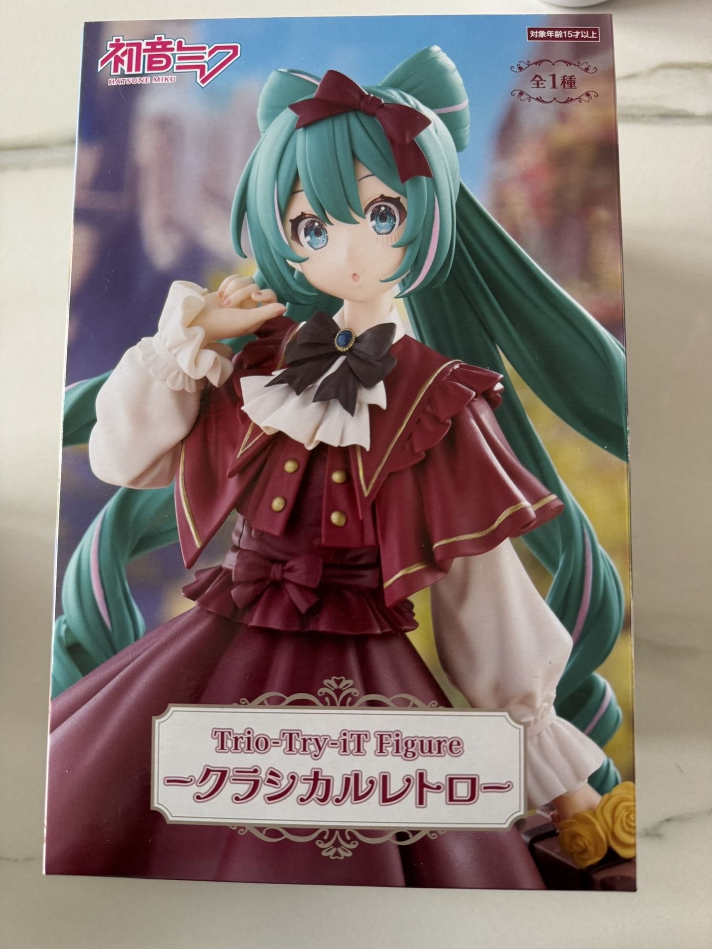 Hatsune Miku Classical Retro Figure – New Sealed