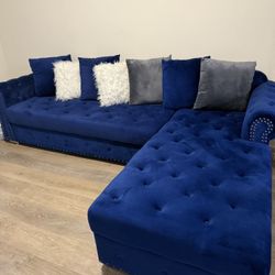 BLUE VELVET SOFÁ