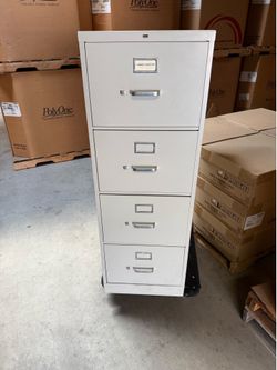 HON 4 drawer filing cabinet clean no damage office filing cabinet home office