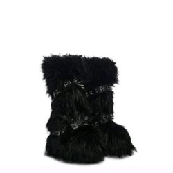 Black Fur Boots
