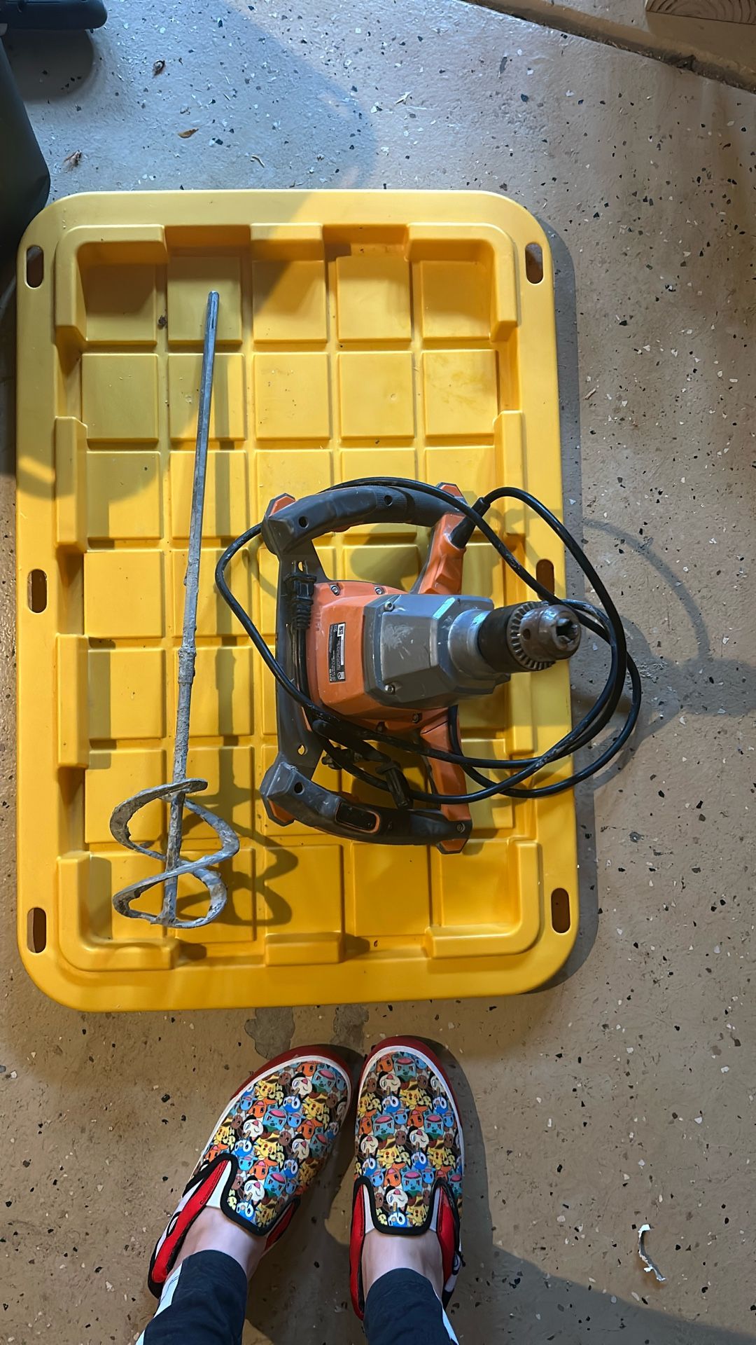 Rigid electric Tile Mixer