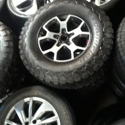Jeep Wrangler Rims Grand Cherokee Overland Limited Compass Sahara Rubicon JK Commander Srt Wheels 