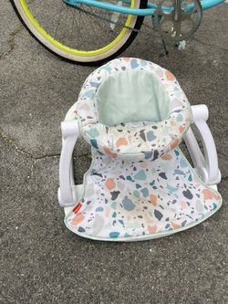 Fisher-Price Sit-Me-up Floor Seat Portable Infant Chair with Toys, Whimsical Forest