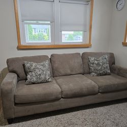 Sofa  $100