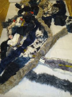 Winter scarfs .Foe Furs . Priced at Target at 24.95 easell for 5.00 or wholesale out about 400
