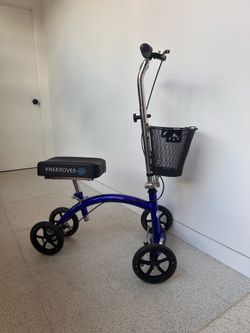 Knee Rover