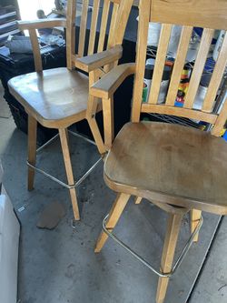 Swivel Pool Chairs $50 OBO