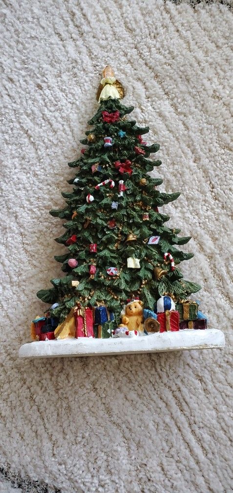 Decorative 3D Christmas tree
