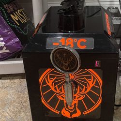 Jäegermeister Shot Machine 3 Bottle 