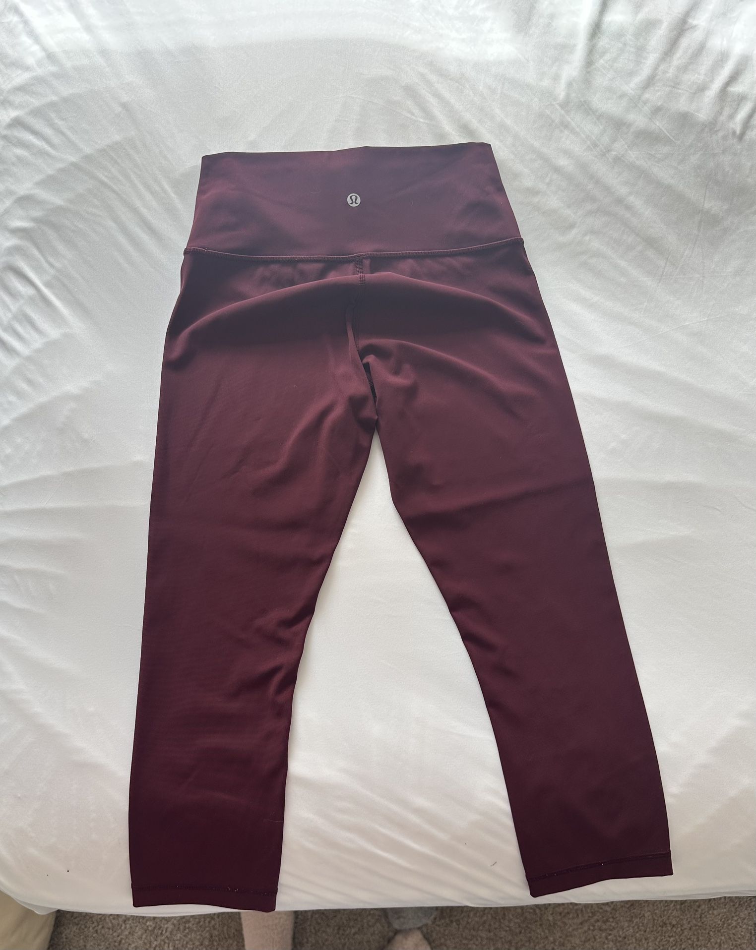 Lululemon 3/4 Legging Size 4 or 6