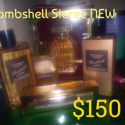 Bombshell Sioree Set