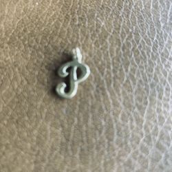 New 14 K Initial “P”