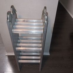 12' Fold up Aluminum Ladder