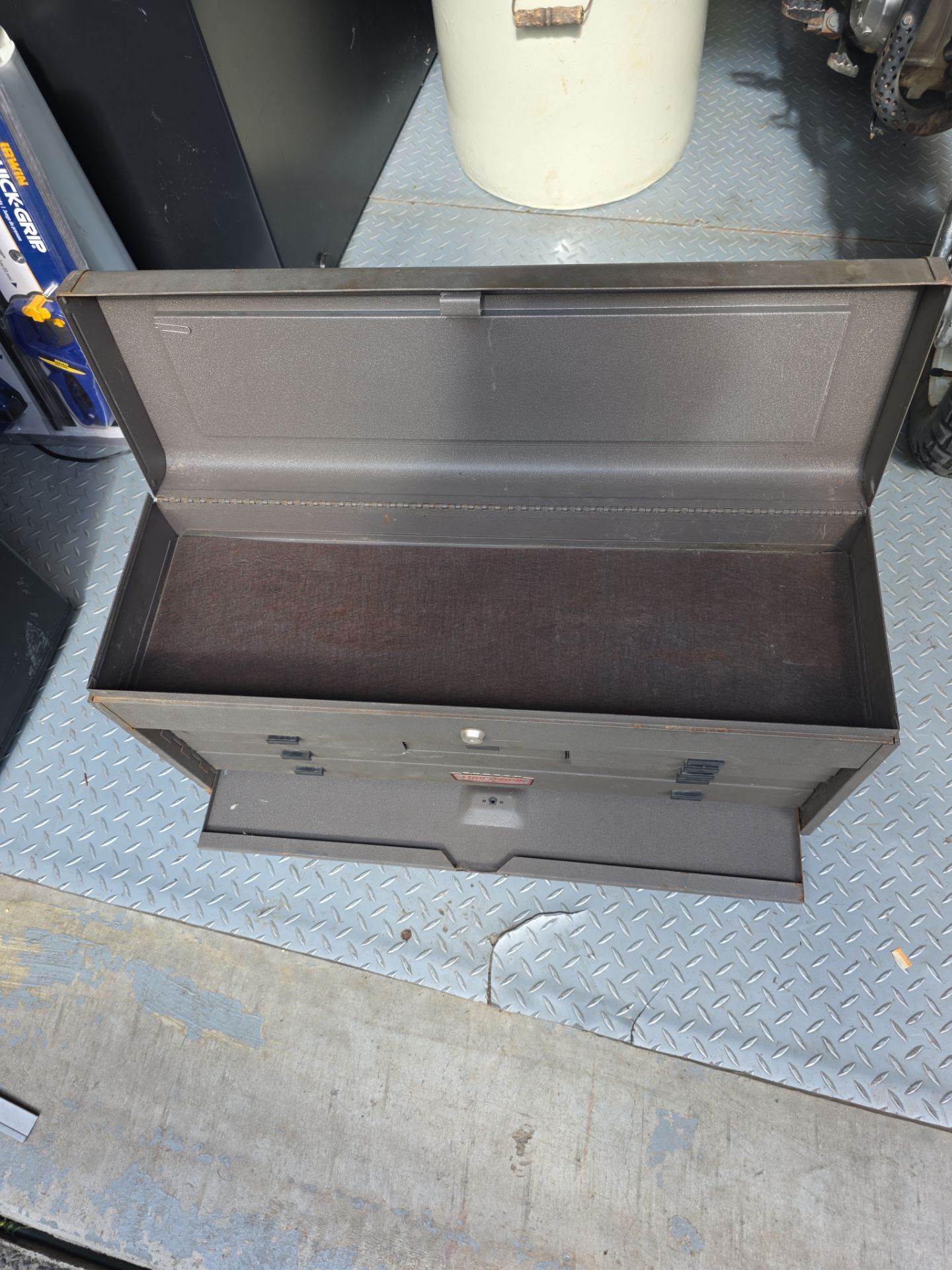 Craftsman toolbox