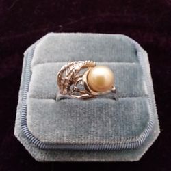 Vintage Pearl Ring