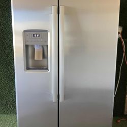 GE profile Refrigerator