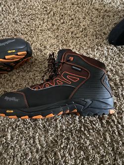 Work boots size 11