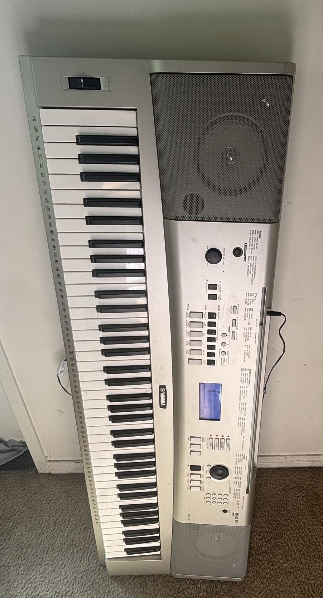 Yamaha Ypg 235 Piano Keyboard 