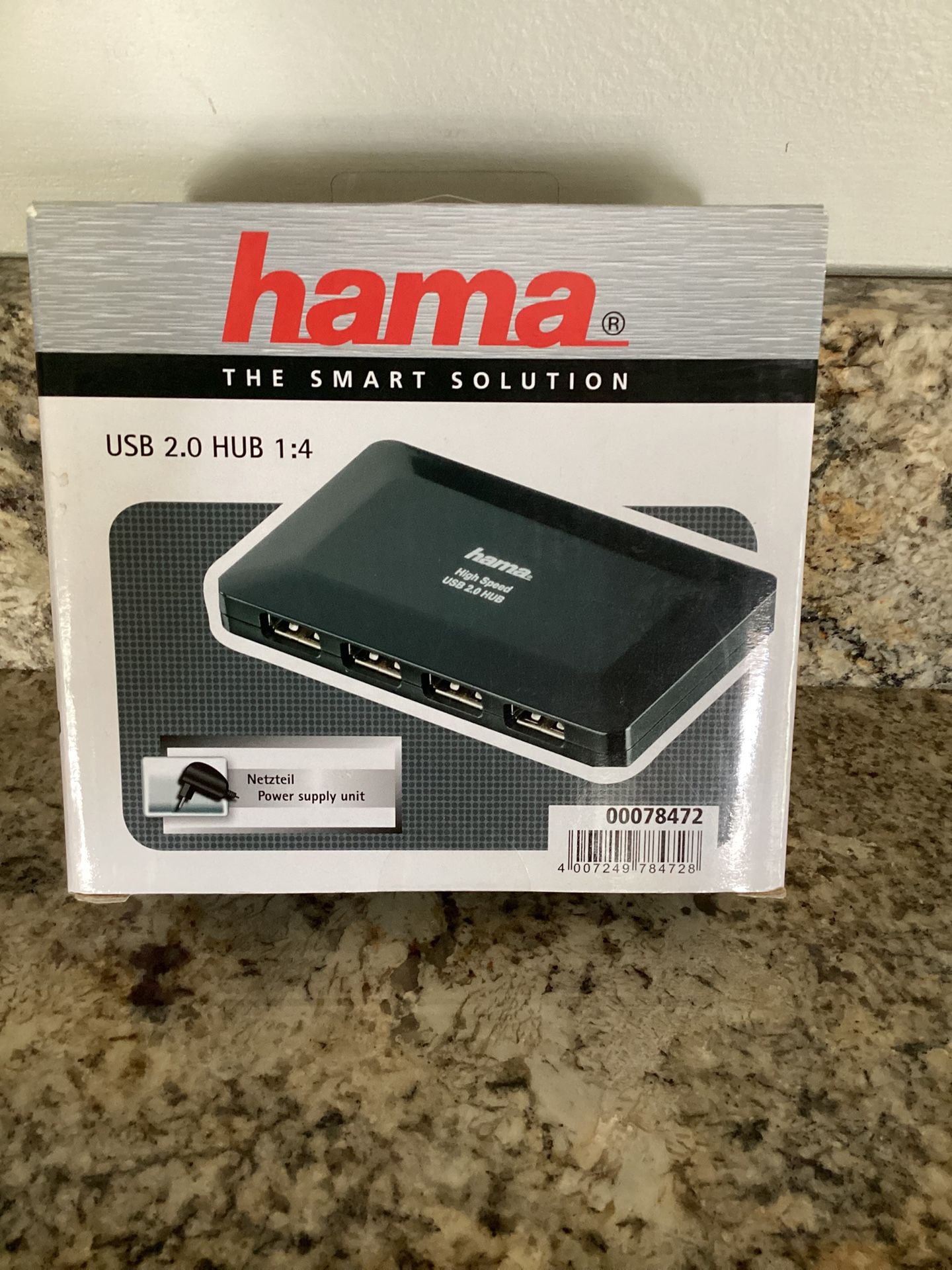 Hama USB 2.0 Hub. 1:4 - expands one USB port into four