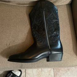 Ariat Black Leather Cowboy Boots 