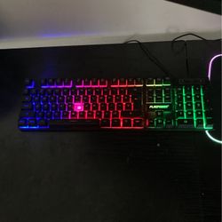 Gaming keyboard 