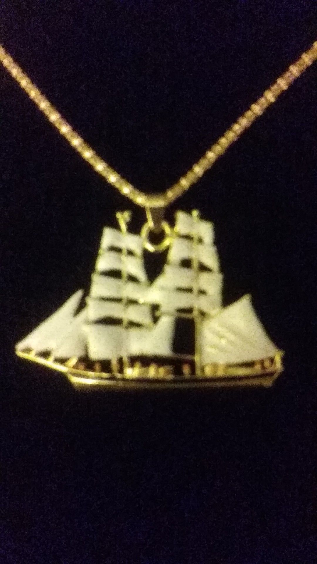 Necklace, sailboat,20$