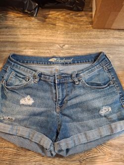 Womens denim jean shorts size 4