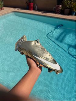Nike mercurial superfly 1 CR7 golds star size 7