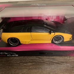 1/24 Jada HYPER-SPEC Lamborghini Murcielago LP 640 Diecast Black And Yellow 