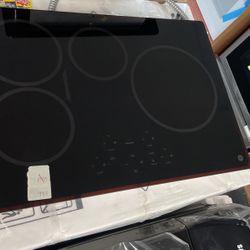 5 BURNER ELECTRIC PROFILE COOKTOP