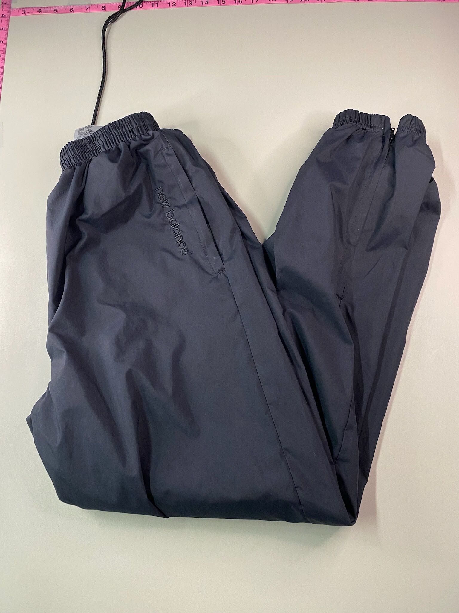 New Balance Men’s Medium Black Sweatpants