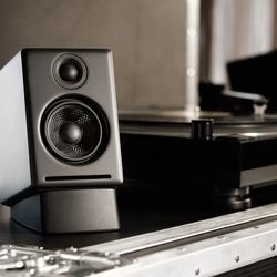 Audioengine A2+ Satin Black w/ Bluetooth aptX-HDt