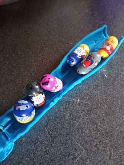 Mighty Beanz Collection with Slam Track