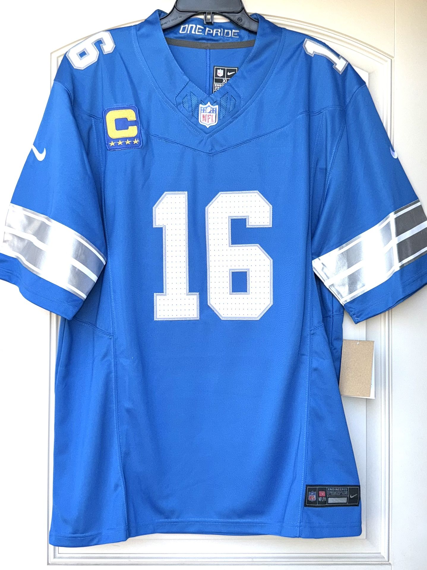 XL - LIONS #16 JARED GOFF JERSEY