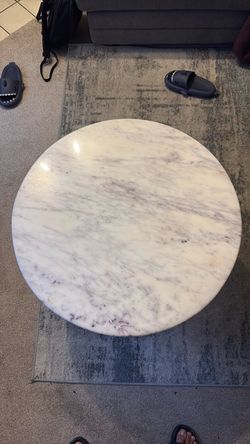 Stone/marble Coffee table