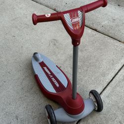 Radio Flyer Scooter