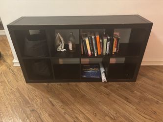 BLACK TV STAND