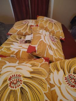 Accent pillows