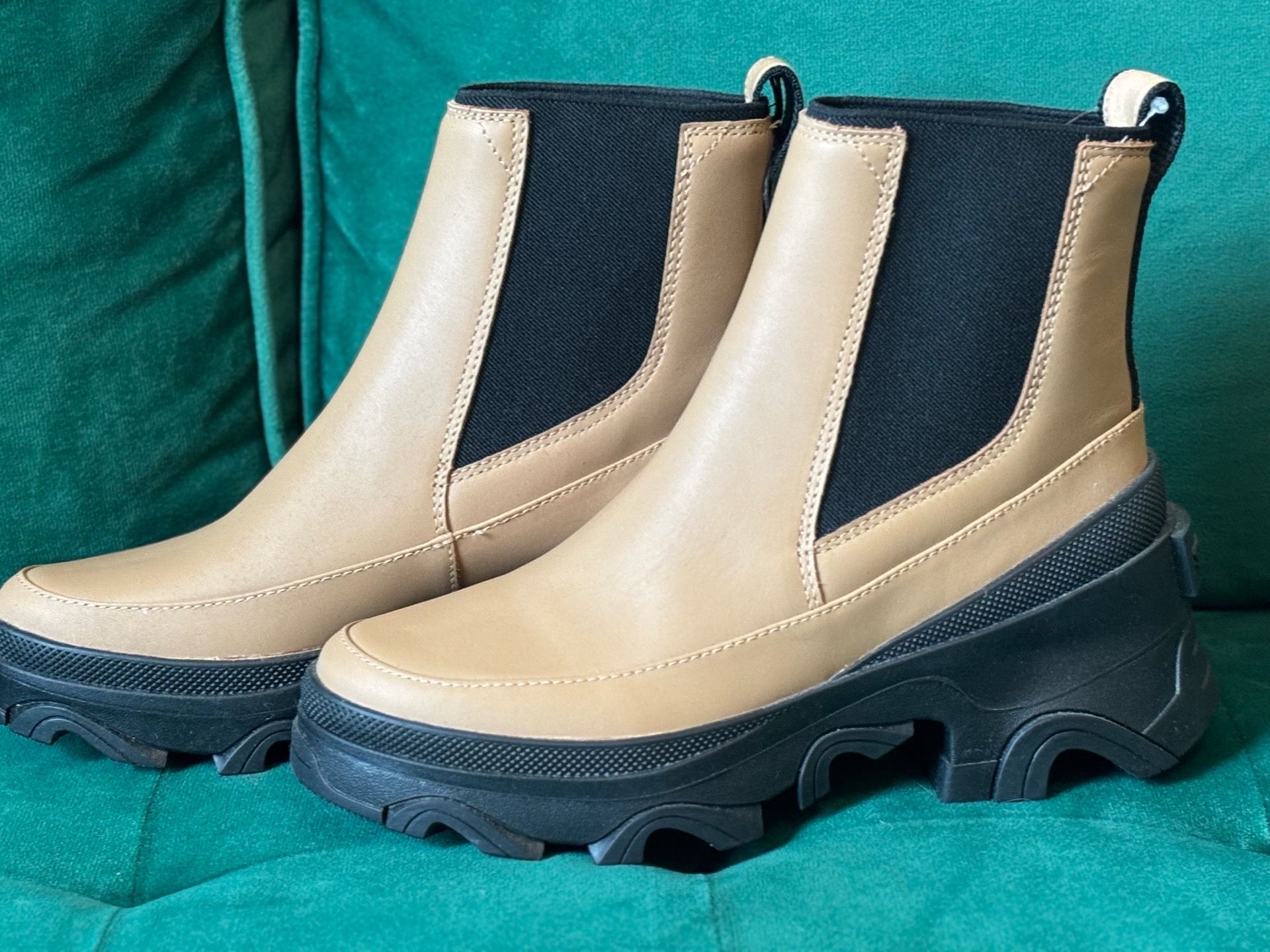 Sorel Brex Boot Chelsea Waterproof for Sale in Queens, NY - OfferUp