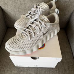 Nike Mind 002 Light Smoke Grey Size 10.5 $170