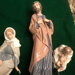 Lladro  & NAO By Lladro Nativity Set