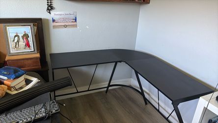 L shaped desk