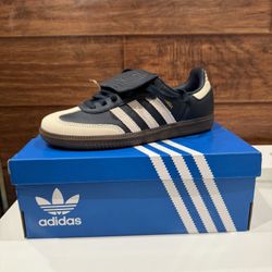 Adidas Sambas Lt Trainers And Navy And White. Brand New