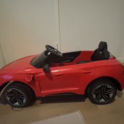 Aosom Licensed Audi RS e-tron GT 12V Ride On Car Truck for Kids, Electric Car Ride On Vehicle w/Parent Remote Control, Music, Lights, for Toddlers, Re