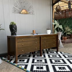  Vintage Mid Century  Sideboard / Console Cabinet . 