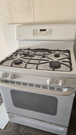 GE Gas Stove