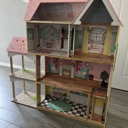 5ft doll house