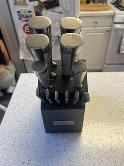 Oneida Knife Set