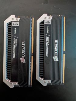 Corsair Dominator Platinum 32GB (2x16GB) DDR4