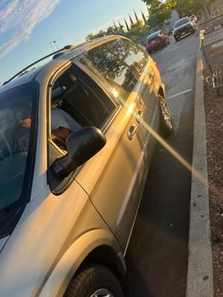 2004 Dodge Caravan